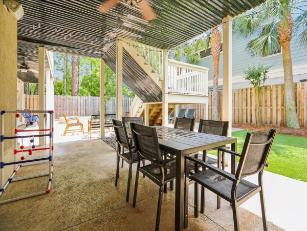 Luxury 6-Bedroom Pet-Friendly Hilton Head Vacation Rental with Pool & Game Room