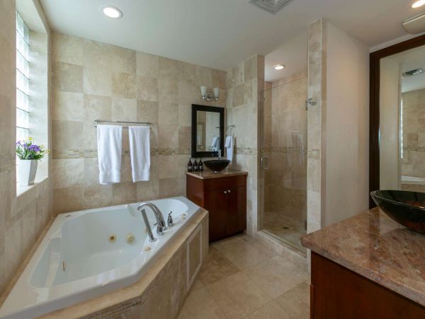 St. John Home 1004626