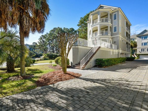 Hilton Head Island Vacation Rental - Ocean View Luxury Home