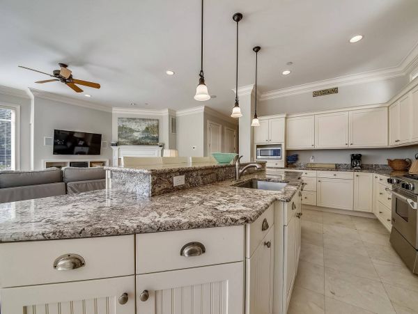 Hilton Head Island Vacation Rental - Ocean View Luxury Home