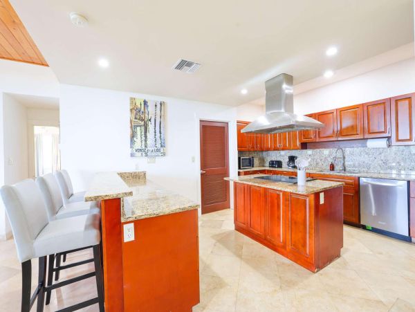 St. John Vacation Rental Luxury Villa with Ocean Views near Cruz Bay