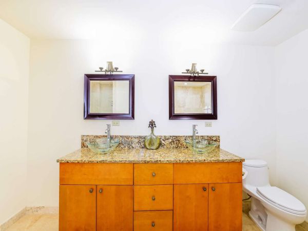 St. John Vacation Rental Luxury Villa with Ocean Views near Cruz Bay
