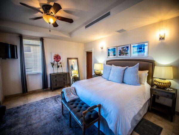 St. John Home 1004637