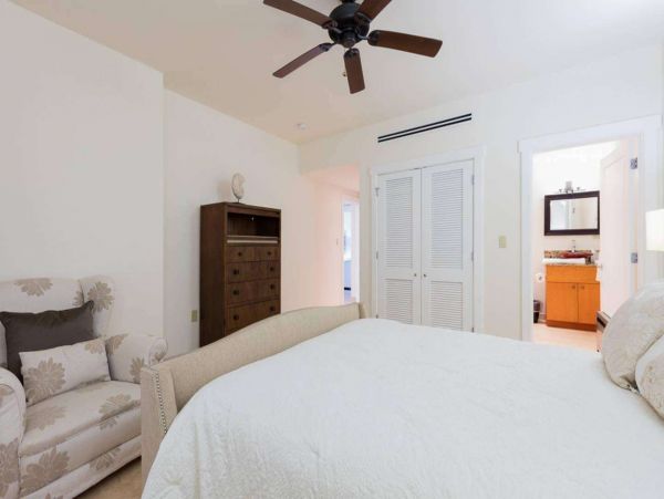 St. John Luxury Villa Rentals - Modern 3-Bedroom Villa with Ocean Views near Cruz Bay