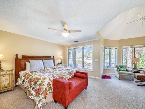 Charming Vacation Home in Hilton Head with Pool Sleeps 10