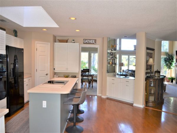 Charming Vacation Home in Hilton Head with Pool Sleeps 10