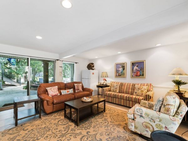 Beautiful Vacation Home in Hilton Head Sleeps 17 Guests