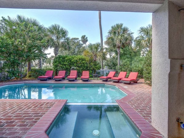 Hilton Head 6 Bedroom Home Private Pool & Hot Tub