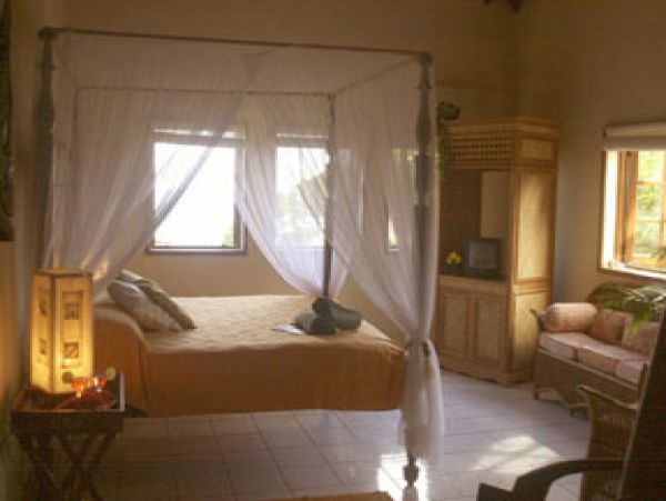 St. Lucia Home 1004646