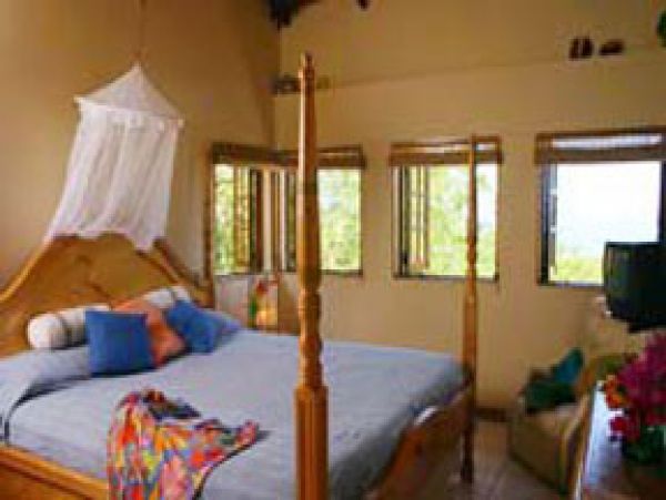 St. Lucia Home 1004646