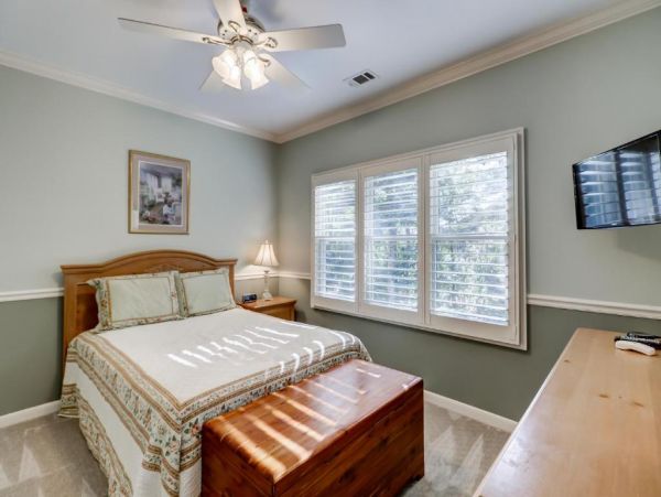 Hilton Head 5 Bedroom Vacation Home Private Pool & Grill