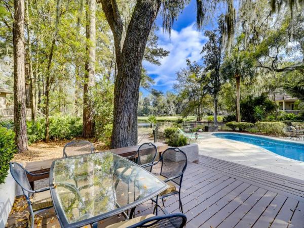 Hilton Head 5 Bedroom Vacation Home Private Pool & Grill