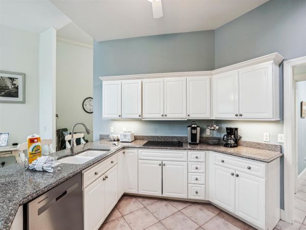 Hilton Head Vacation Rental in Palmetto Dunes 4-Bedroom Home with Pool & Lagoon Dock