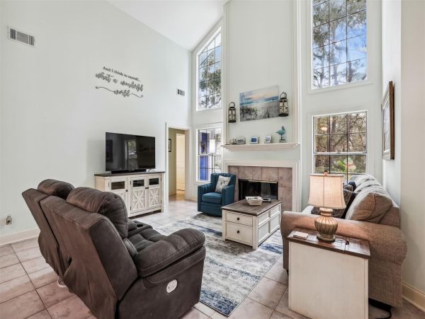 Hilton Head Vacation Rental in Palmetto Dunes 4-Bedroom Home with Pool & Lagoon Dock