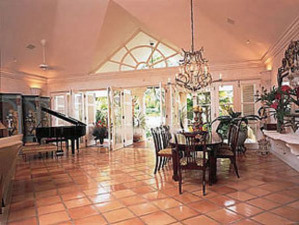 Jamaica Home 1004655