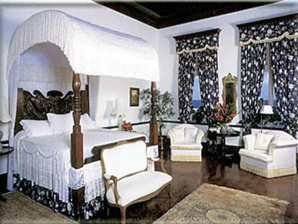 Jamaica Home 1004658