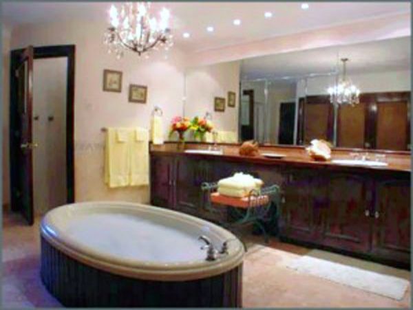 Jamaica Home 1004662