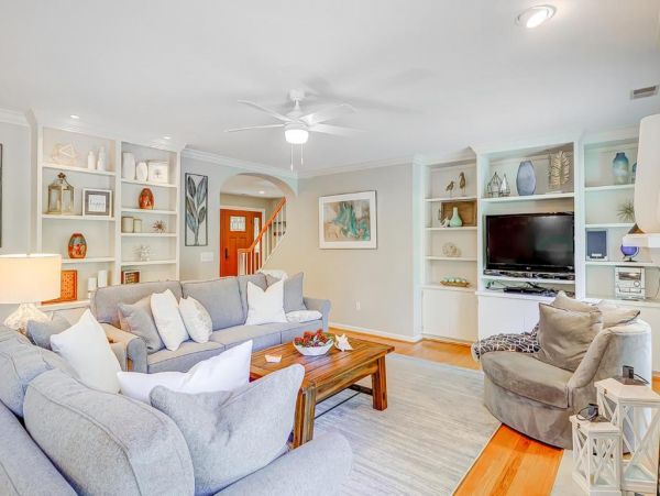 Hilton Head 4 Bedroom Home Private Pool Sleeps 12 Guests