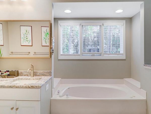 Hilton Head 4 Bedroom Home Private Pool Sleeps 12 Guests