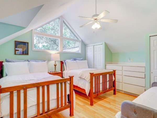 Hilton Head 4 Bedroom Home Private Pool Sleeps 12 Guests