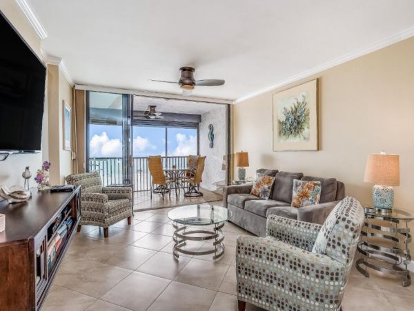 On Beach Fort Myers Vacation Condo Two Bedrooms Gulf Views