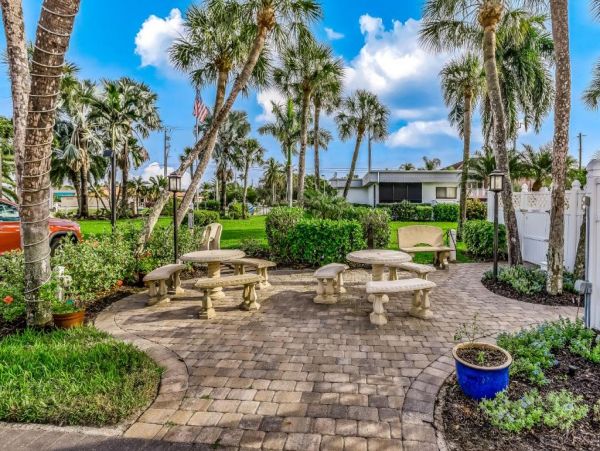 On Beach Fort Myers Vacation Condo Two Bedrooms Gulf Views