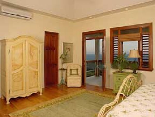 Jamaica Home 1004671
