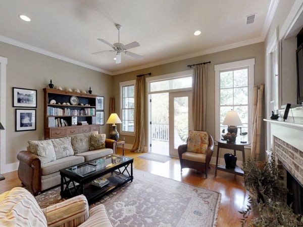 Four Bedroom Walk to Beach Rental Home in Hilton Head