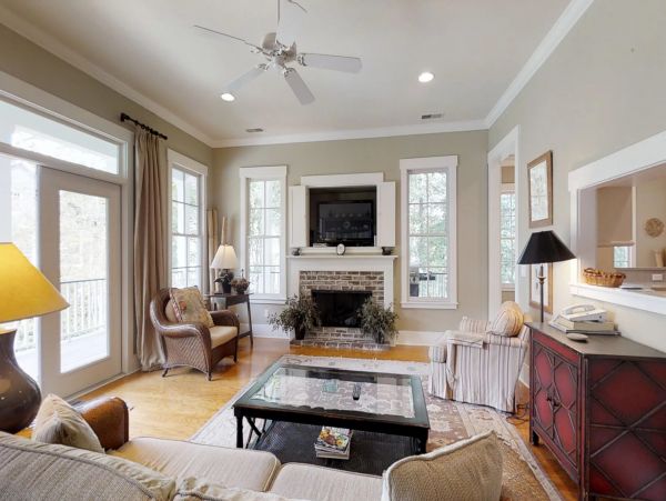 Four Bedroom Walk to Beach Rental Home in Hilton Head