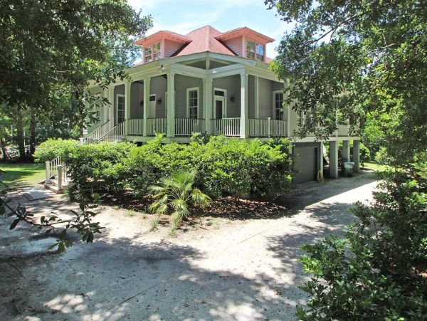 Four Bedroom Walk to Beach Rental Home in Hilton Head