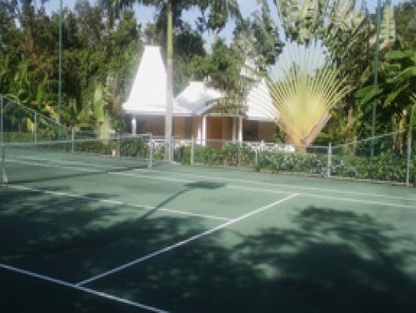 Jamaica Home 1004676