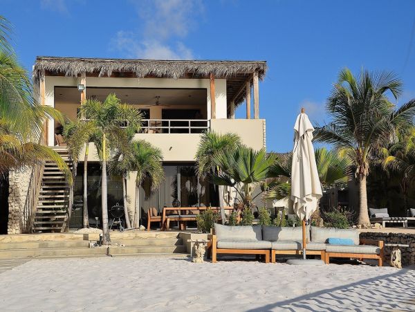 Luxury Bonaire Villa Rental with Private Beach & Pool