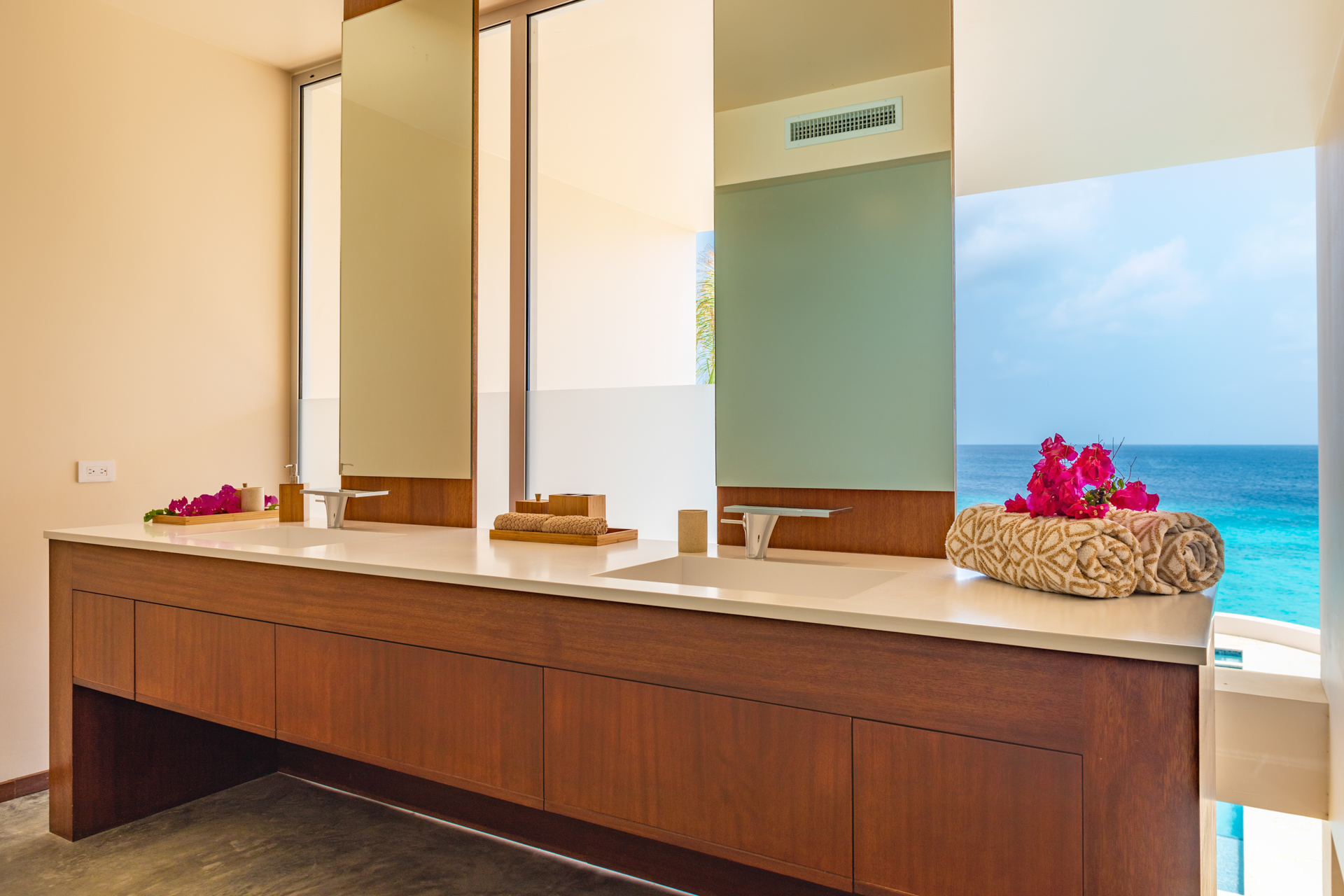 Bonaire Five Bedroom Oceanfront Villa
