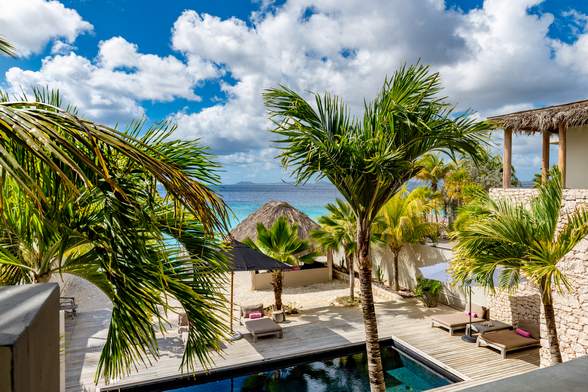 Spectacular Four Bedroom Bonaire Oceanfront Villa