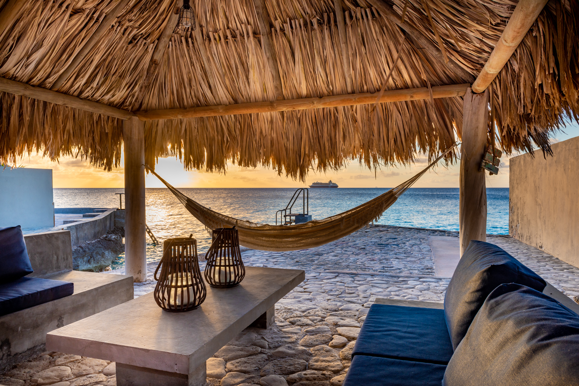 Spectacular Four Bedroom Bonaire Oceanfront Villa