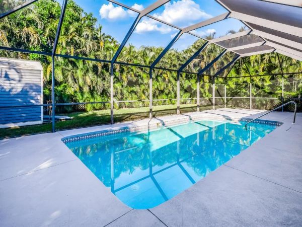Cape Coral Vacation Home with Three Bedrooms & Private Pool