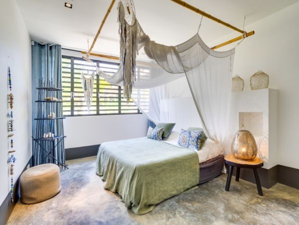 Bonaire Oceanfront Five Bedroom Vacation Villa