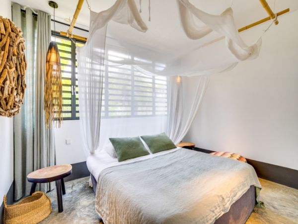 Bonaire Oceanfront Five Bedroom Vacation Villa