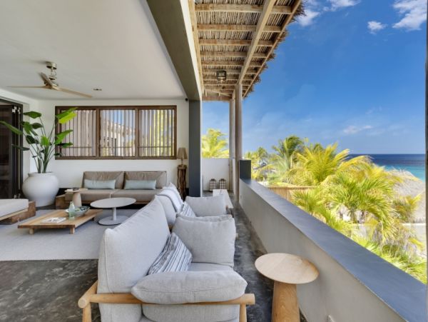 Bonaire Oceanfront Five Bedroom Vacation Villa