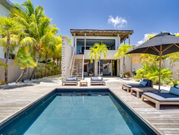 Bonaire Oceanfront Five Bedroom Vacation Villa