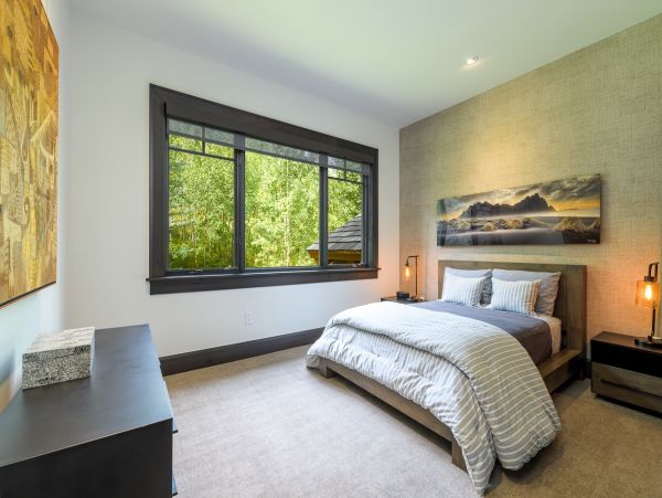 Chic Ski in Ski out Lodge in Beaver Creek with Great Views