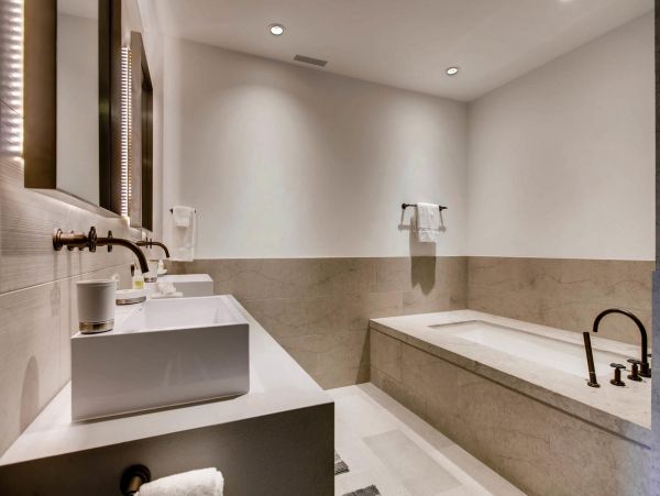 Chic Ski in Ski out Lodge in Beaver Creek with Great Views