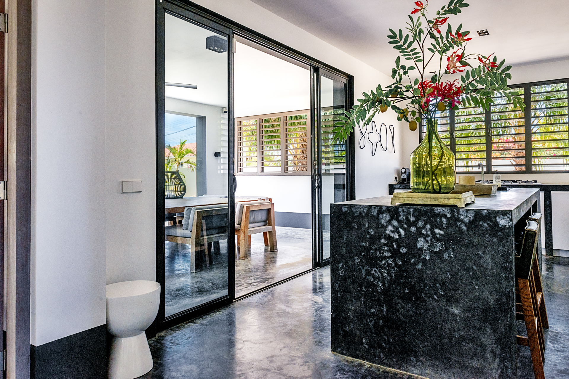 Walk to Beach Four Bedroom Bonaire Vacation Villa