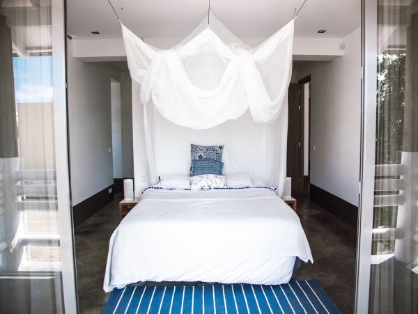 Walk to Beach Four Bedroom Bonaire Vacation Villa