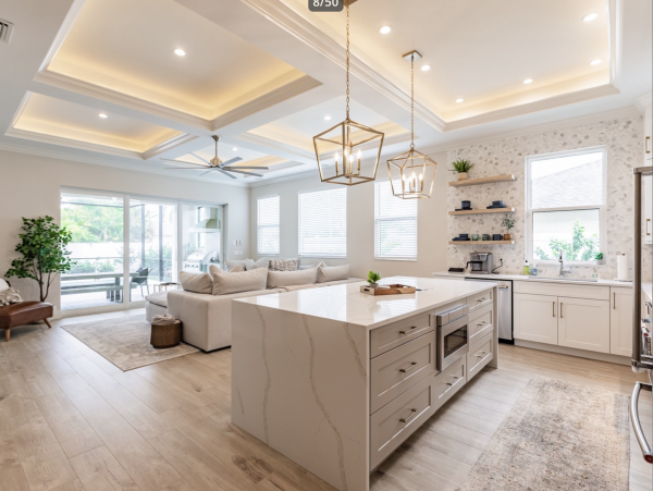 Executive Class Home in Naples Sleeps 10 1.2 Miles to Beach
