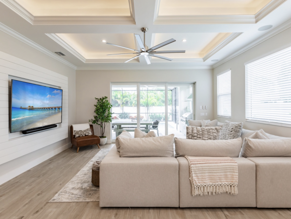 Executive Class Home in Naples Sleeps 10 1.2 Miles to Beach