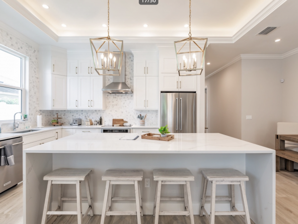 Executive Class Home in Naples Sleeps 10 1.2 Miles to Beach