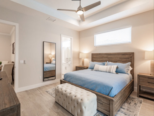 Executive Class Home in Naples Sleeps 10 1.2 Miles to Beach