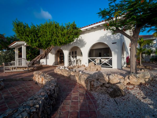 Bonaire Home 1004716