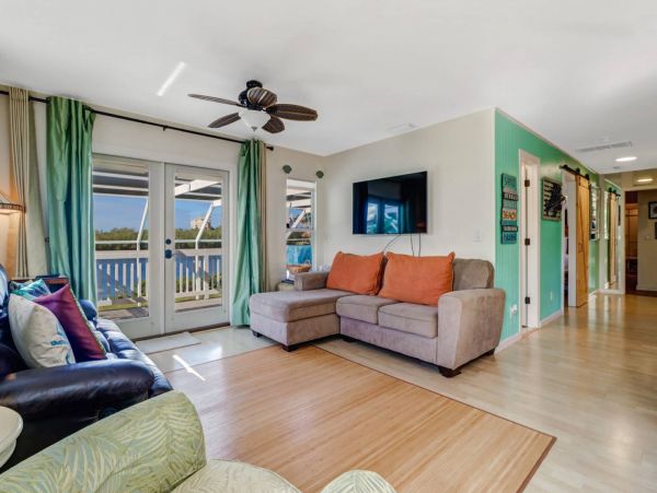 Three Bedroom Bonita Springs Bay Front Vacation Duplex